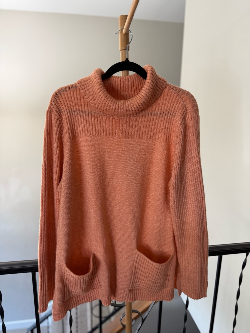 Christopher Banks Coral Turtleneck Front Pockets Sweater Women’s Size XL
